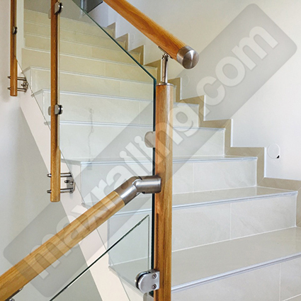 Страничен монтаж